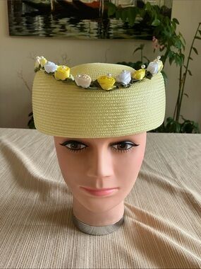 📣LAST ONE‼️Vintage Inspired Yellow Pillbox Hat with Floral Accents